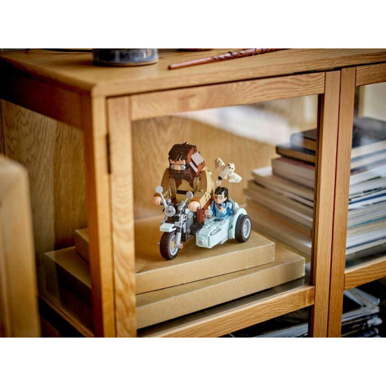 LEGO Harry Potter Hagrid and Harry's Motorcycle Ride - 76443 LEGO Harry Potter Hagrid and Harry's Motorcycle Ride - 76443