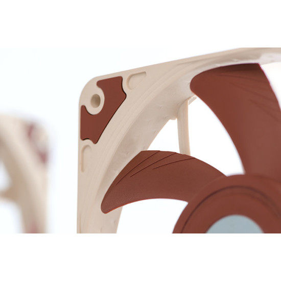 Noctua Вентилатор нископрофилен Fan 120x120x15mm NF-A12x15-PWM Noctua Вентилатор нископрофилен Fan 120x120x15mm NF-A12x15-PWM