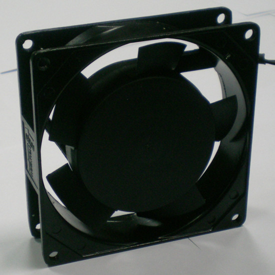 Evercool Вентилатор fan 80x80x25 220V 2 ball bearing 2200rpm EC8025A2HBL Evercool Вентилатор fan 80x80x25 220V 2 ball bearing 2200rpm EC8025A2HBL