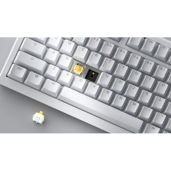 Ducky професионална геймърска механична клавиатура Professional Gaming Mechanical Keyboard One X Wireless White - Ducky AI Switches [Linear], Bluetooth, 2.4