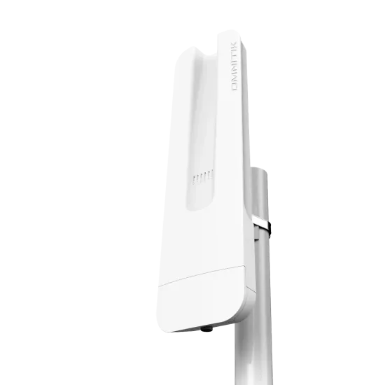 Безжичен Access Point MikroTik OmniTik PoE ac, За открито, 5 × 10/100/1000 Mbps