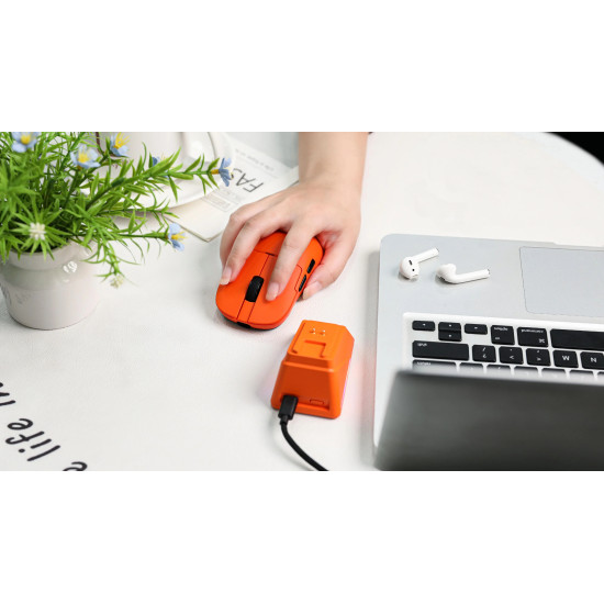 Ajazz професионална геймърска мишка AJ159 PRO - Wireless Gaming Mouse - 8K, Magnetic Charging Dock, White