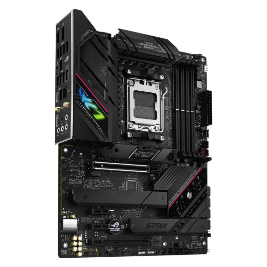 Дънна платка ASUS ROG STRIX B650E-F GAMING WIFI 6E socket AM5 Дънна платка ASUS ROG STRIX B650E-F GAMING WIFI 6E socket AM5