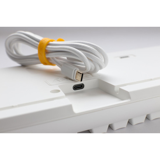 Геймърскa механична клавиатура Ducky One 3 Pure White TKL Hotswap Cherry MX Clear, RGB, PBT Keycaps