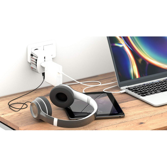 World Adapter SKROSS MUV 2 x USB-A, 1.302960