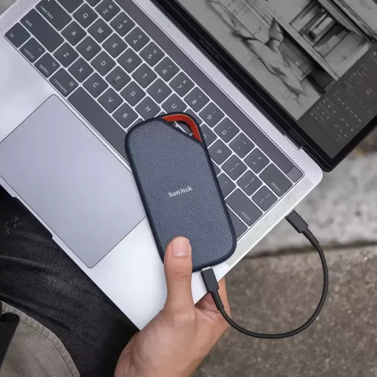 SanDisk Външен преносим SSD твърд диск 4TB Extreme PRO USB4, USB3.2, 3800 MB/s read, 3700MB/s write