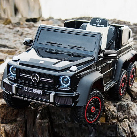Акумулаторен джип Mercedes G63 AMG 6X6 с дистанционно управление и отварящи се врати 12V
