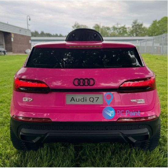 Акумулаторен джип Audi Q7 12V Акумулаторен джип Audi Q7 12V
