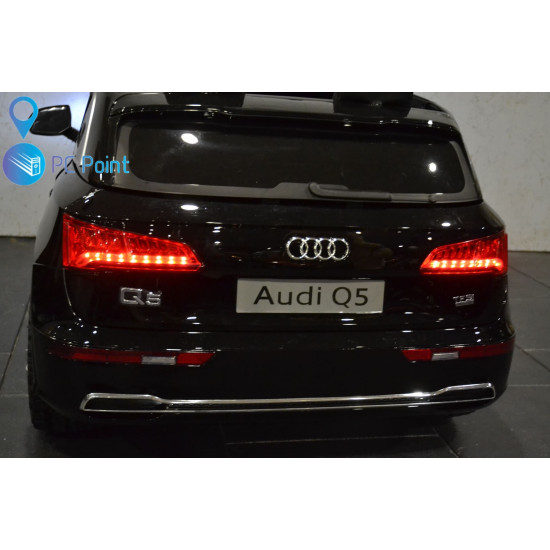 Акумулаторен Двуместна джип Audi Q5 4X4 24V батерия,MP4
