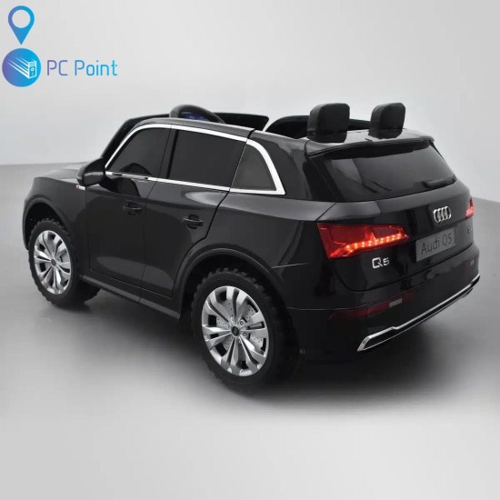 Акумулаторен Двуместна джип Audi Q5 4X4 24V батерия,MP4