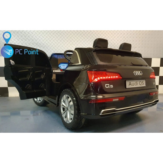 Акумулаторен Двуместна джип Audi Q5 4X4 24V батерия,MP4
