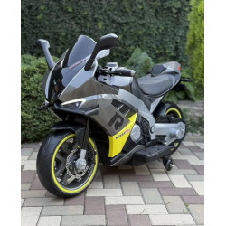 Акумулаторен мотор XR Racing 12V/12Ah с дискови спирачки Акумулаторен мотор XR Racing 12V/12Ah с дискови спирачки