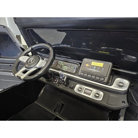 Акумулаторен двуместен джип G63 4X4 24V с кожена седалка и отварящи се врати 2024