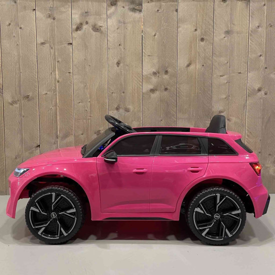 Акумулаторен джип Audi RS 6 4X4 12V с дистанционно управление меки гуми и кожена седалка