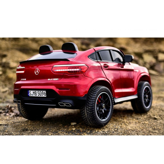 Акумулаторен джип Mercedes GLC 63 двуместен с меки гуми кожена седалка и WiFi дистанционно Акумулаторен джип Mercedes GLC 63 двуместен с меки гуми кожена седалка и WiFi дистанционно
