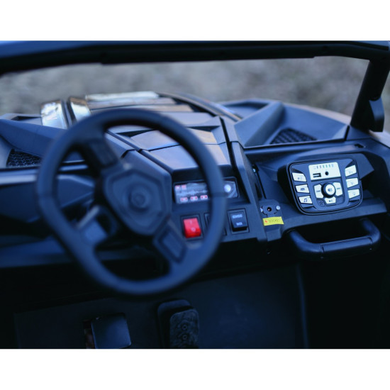 Battery-powered Big Buggy 24V two-seater with leather seat
